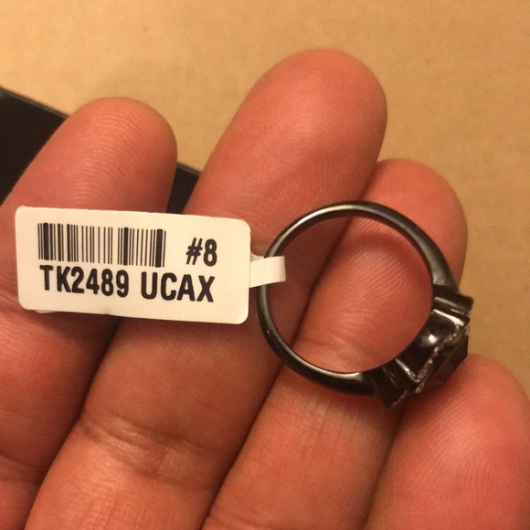 Princess Cut Amethyst Cz Black Stainless Steel Clover Fashion Size 8 Womens Ring - Picture 5 of 12